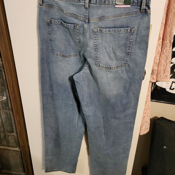 Classic Blue Women's Jeans - Picture 2 of 9